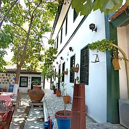 Garden Palace Boutique 2*
