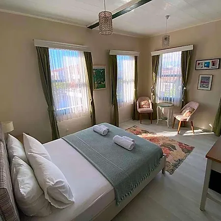 Garden Palace Boutique Кушадасы