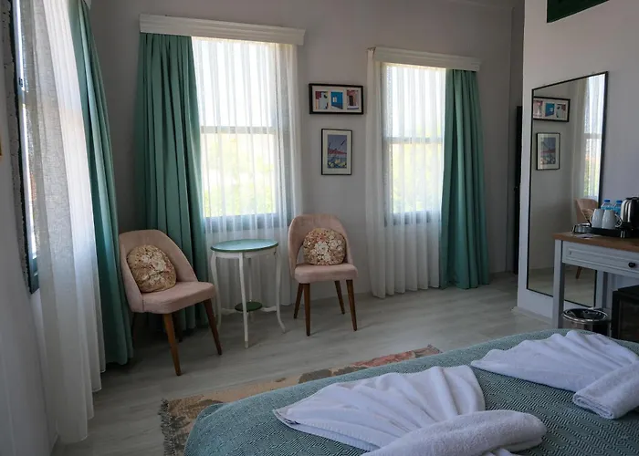 Garden Palace Boutique Отель 2*