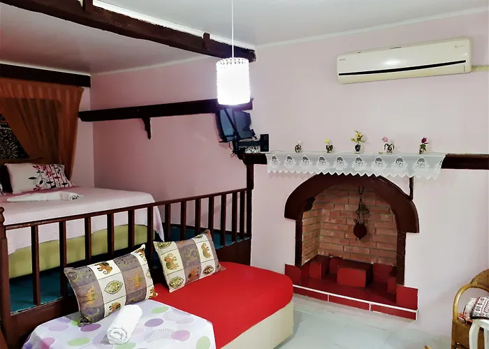 Garden Palace Boutique Отель
