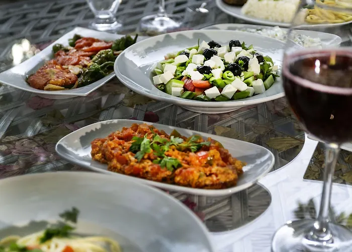 Garden Palace Boutique Отель 2*